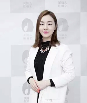 长治金佳玭 美容协会会长